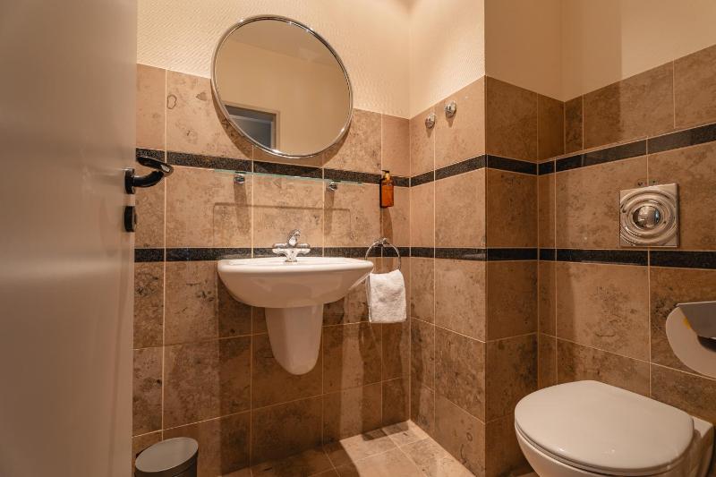 Junior Suite image 1