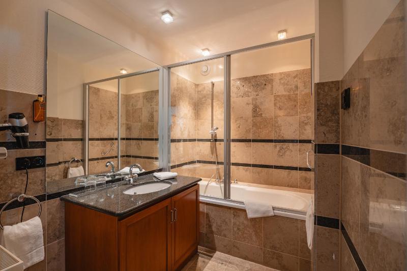 Junior Suite image 4