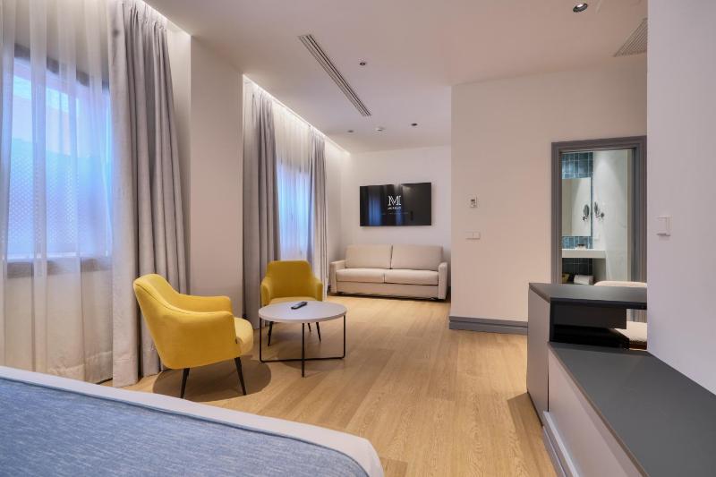 Triple Room image 3