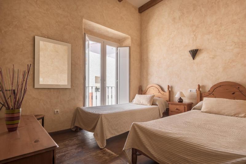 Apartamento Guzman el Bueno - image 9