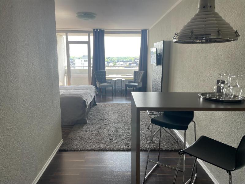 Standard Double Room image 3