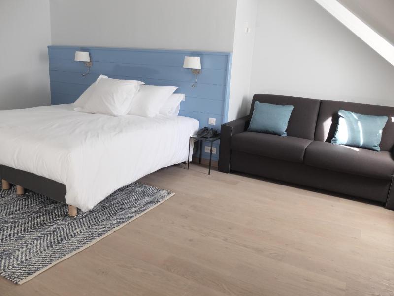 Comfort Family Room with free spa access image 3