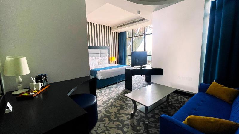Executive Club Suite image 1