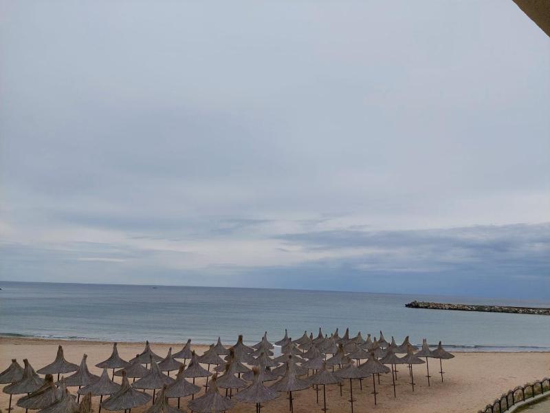 Double Room with Sea View image 2