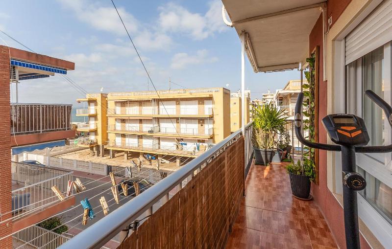 Beautiful Apartment In Santa Pola With Wifi - image 20