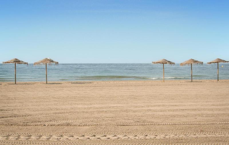 Beautiful Apartment In Santa Pola With Wifi - image 19