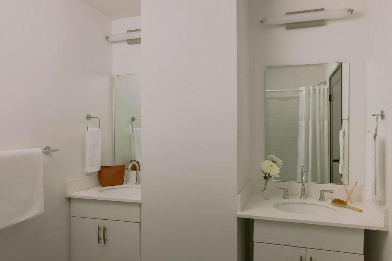 Two-Bedroom Apartment image 4