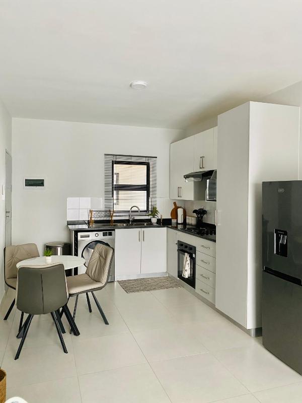 First Apartments - image 5