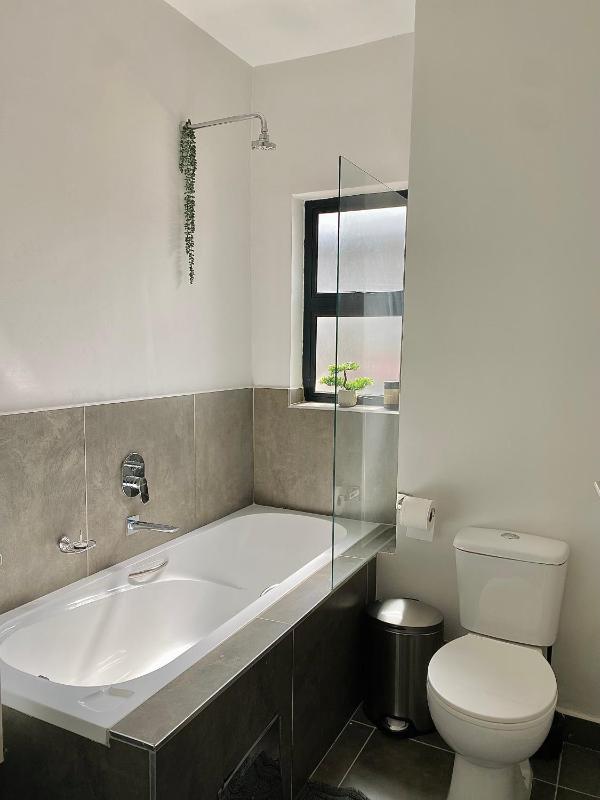 First Apartments - image 7