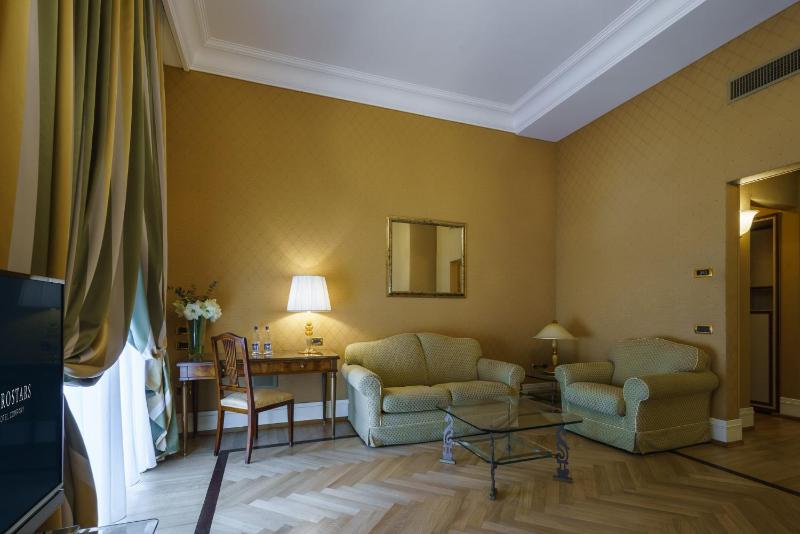 Junior Suite with Sea View image 4