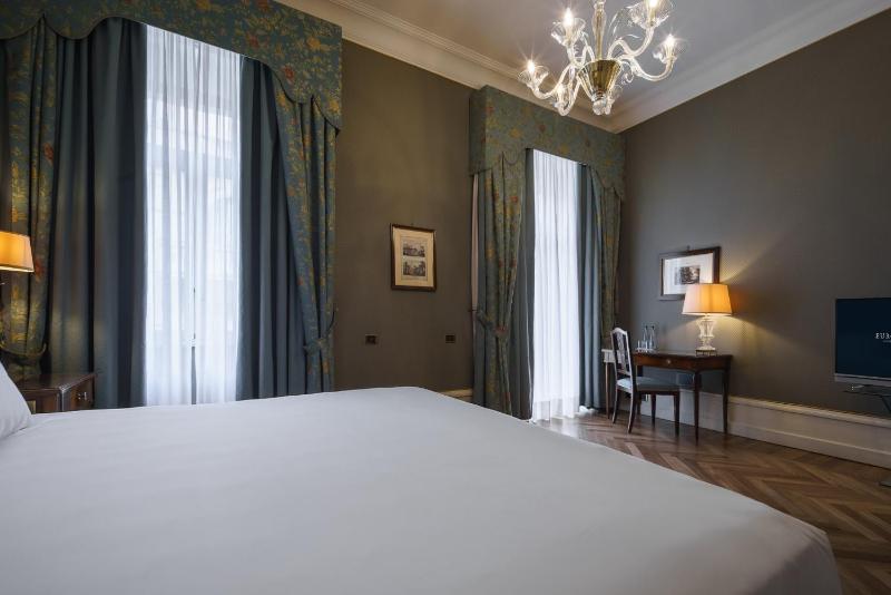 Superior Double Room image 4