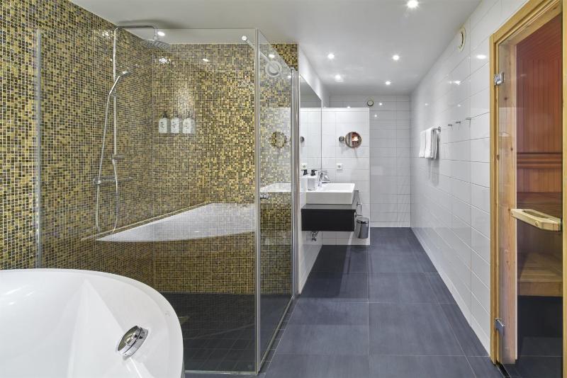 Presidential Suite image 4