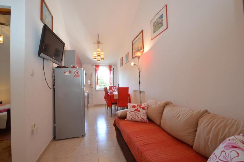 House Orhideja - image 22