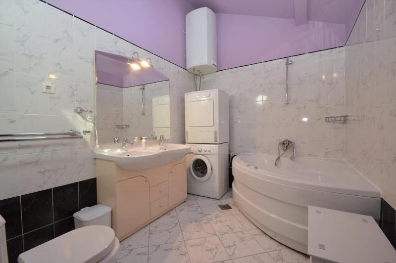 House Luciana - image 17