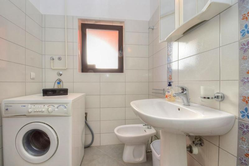 Apartment - Ground Floor image 4