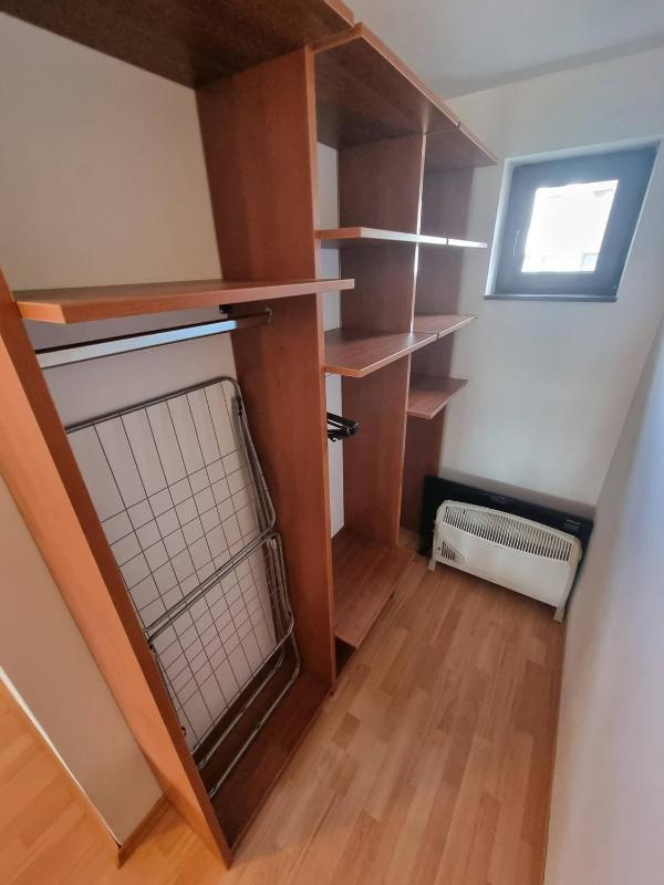 Entire house - 1br Homey Two Floor Apartment - 200mbps Wi-fi - image 21