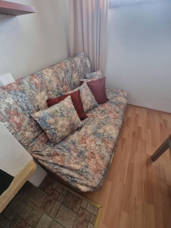 1BR Homey Duplex 300mbps WIFI 2 Floor with washer - image 27