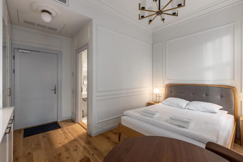 Roze Kurmajas Apartments - image 31