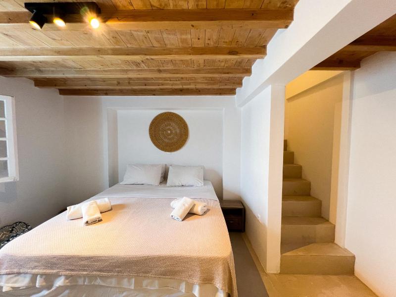 White Pearl Mykonos - image 11