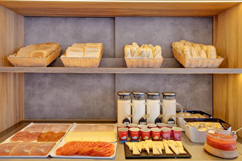 B&B Hotel Alicante - image 39