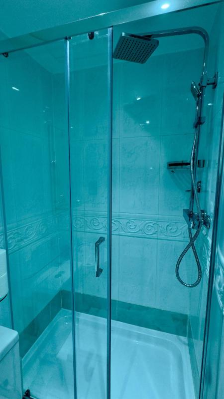 Standard Single Room image 2