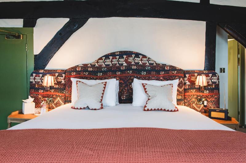 Deluxe Double Room image 4