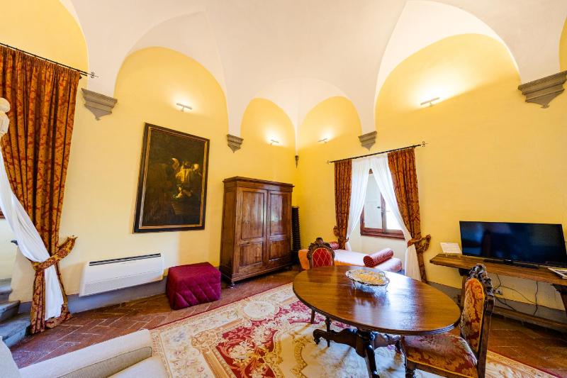 Superior Suite (3 Adults) image 3