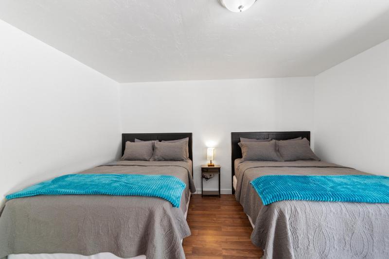 Atomic Short-Term Rentals - image 49