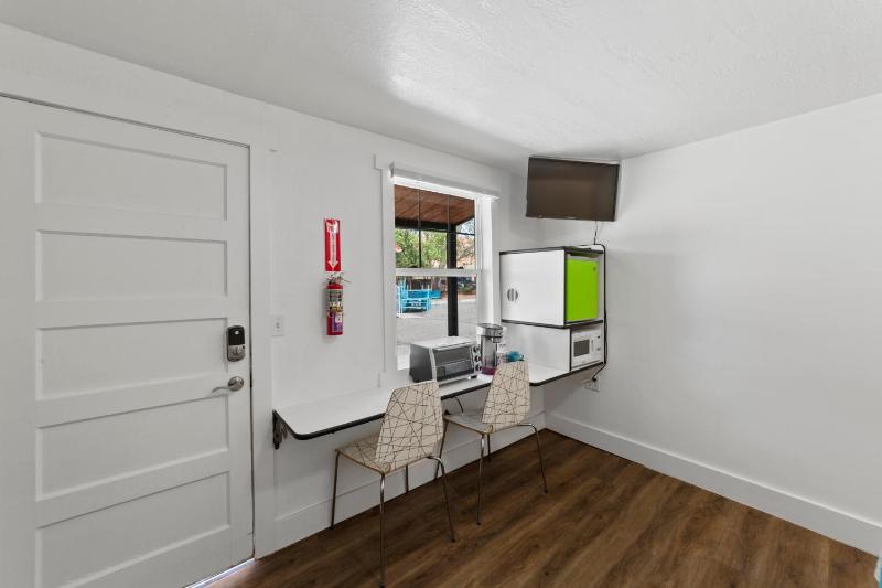 Atomic Short-Term Rentals - image 25