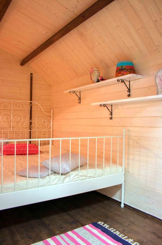 Economy Double Room image 1