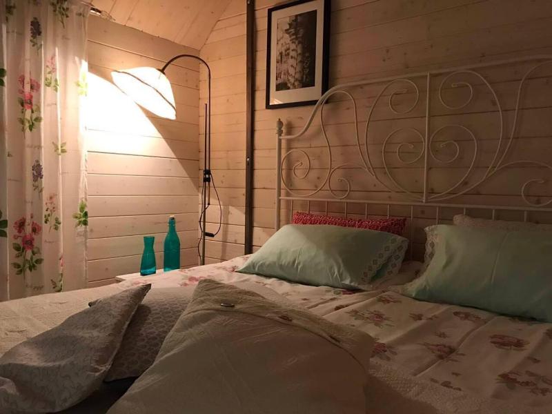 Economy Double Room image 2