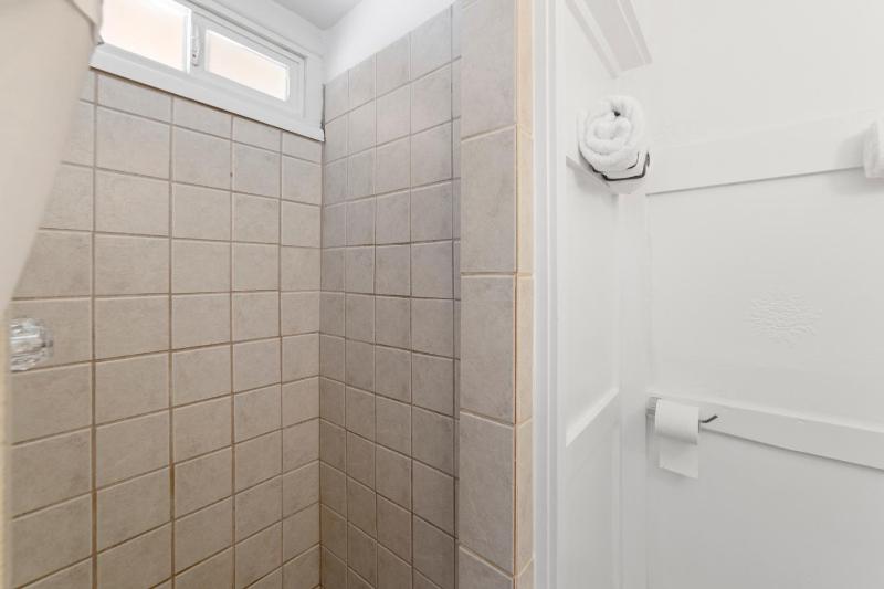 Atomic Short-Term Rentals - image 3