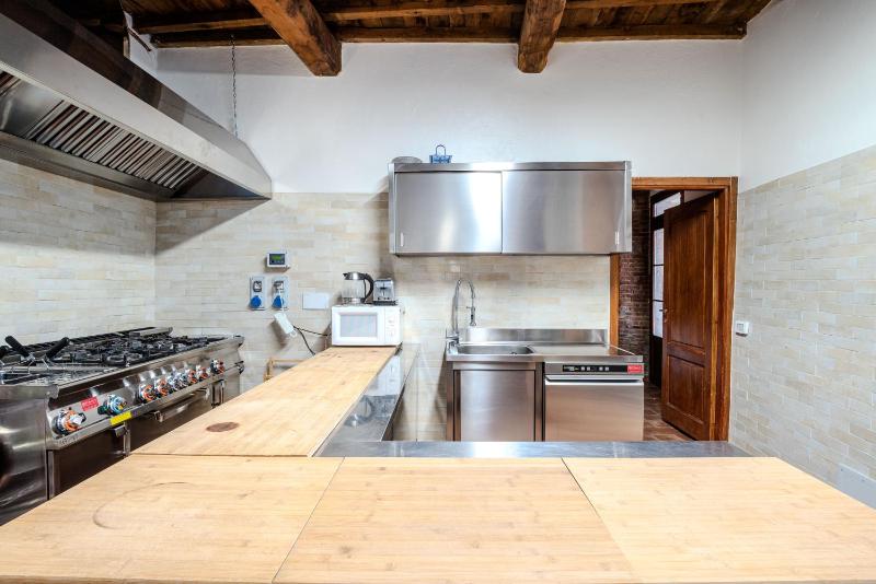 Cucina condivisione e natura - il rifugio perfetto per gruppi fino 31 - Assisi Perugia - image 18