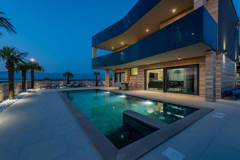 Villa Travera 3 - image 2