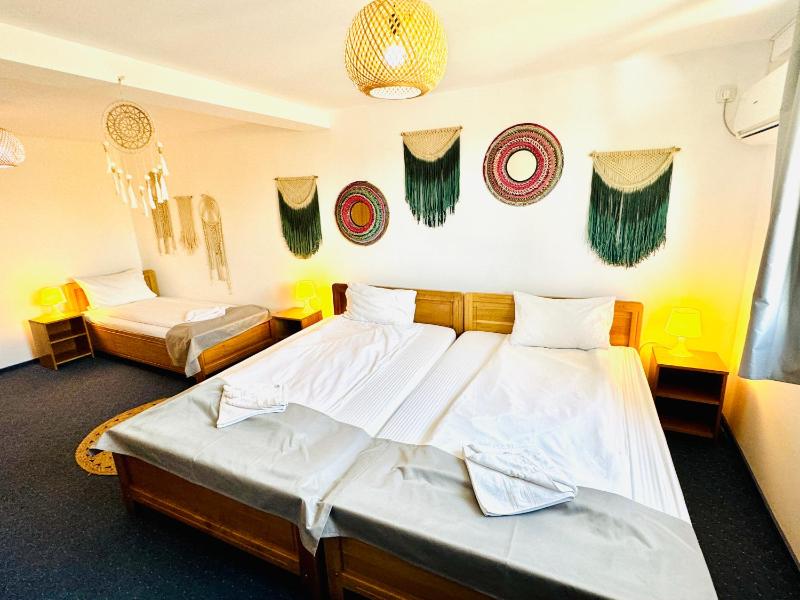 Triple Room image 1
