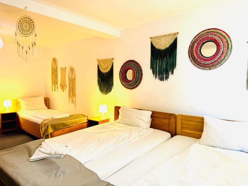 Triple Room image 3