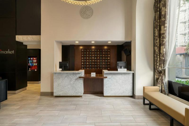 Courtyard by Marriott San Francisco Union Square - image 5