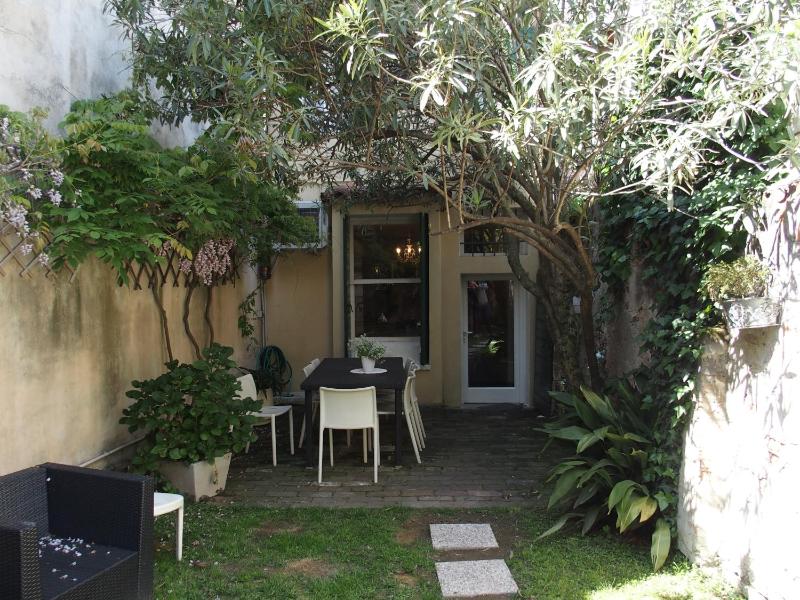 Double Room with Garden View image 3