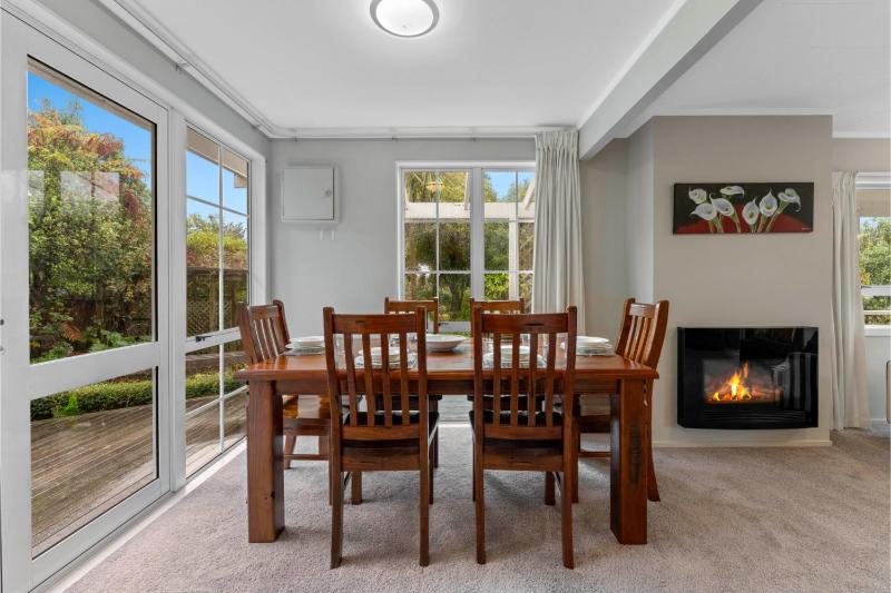 Serenity Cottage - Taupo Holiday Home - image 6