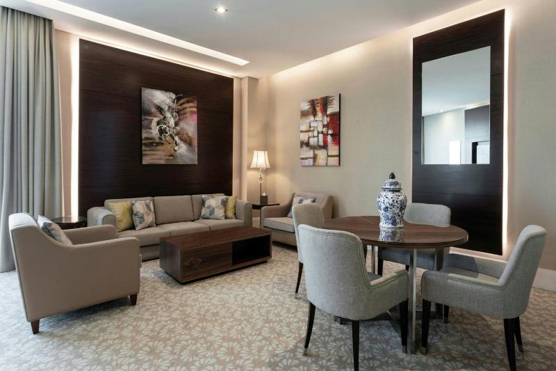 One-Bedroom King Suite with Canal and Bay View and Lounge Access with complimentary Breakfast, Daily Snacks, Evening Cocktail Hour & Canapes  (Complimentary Shuttle to Dubai Mall, Metro & La Mer Beach) image 1