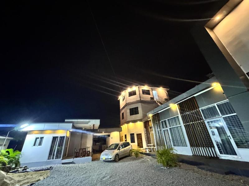 Colony Stay - image 7