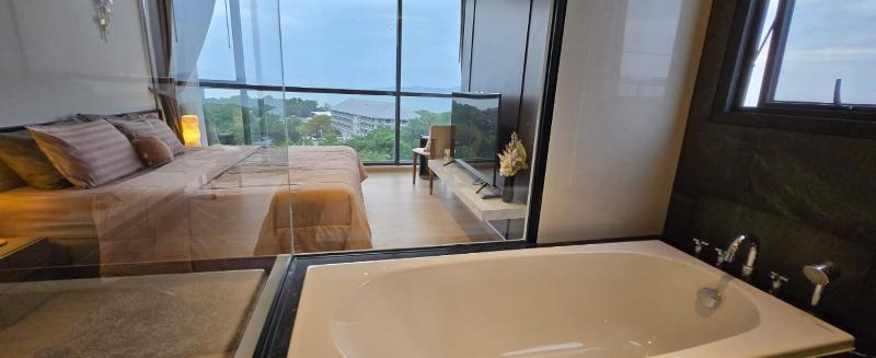 Sea View 2 Bed Room Luxury - Perfect Location - image 14
