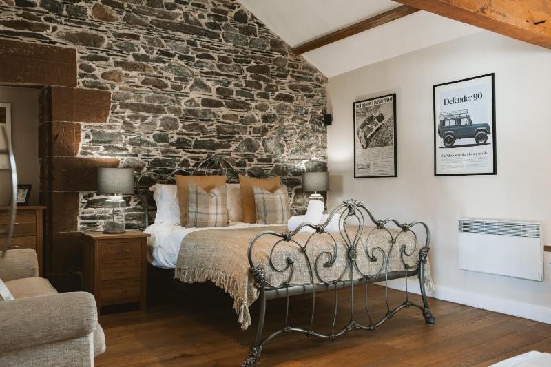 Superior Double Room with Lake View image 1
