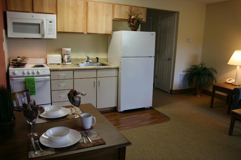 Queen Suite image 4