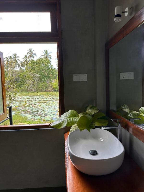Romantic Jungle Hideaway - image 28