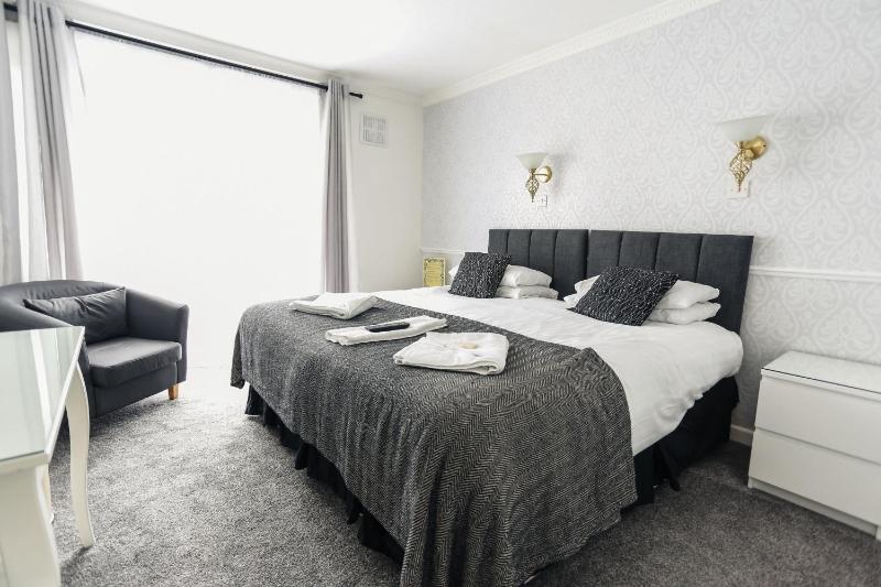 Nethway Hotel - image 19