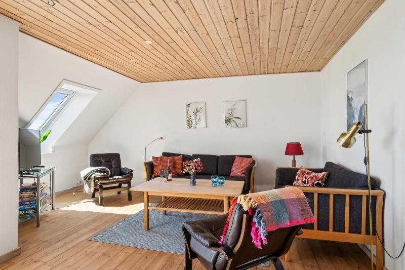 Stunning Home In Ebeltoft With 9 Bedrooms And Internet - image 14