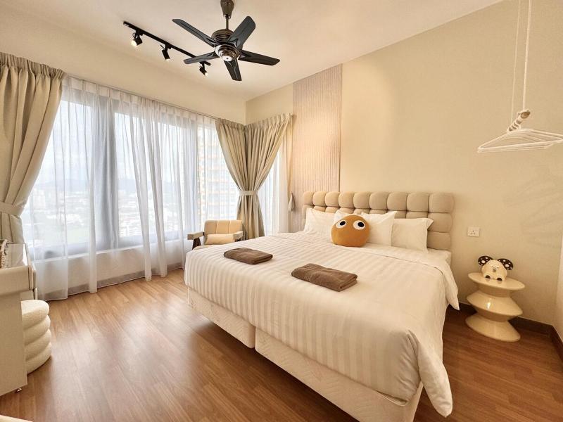 Tropicana 218 Macalister Georgetown Seaview Metro 3BR Near Eateries/Convenient Store/Island Hospital - image 6