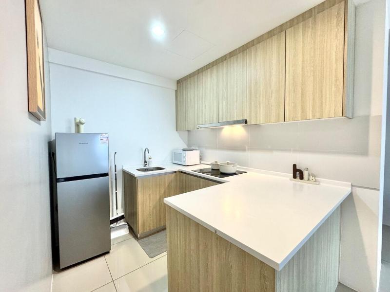 Tropicana 218 Macalister Georgetown Seaview Metro 3BR Near Eateries/Convenient Store/Island Hospital - image 10