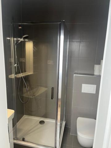 Double or Twin Room image 4